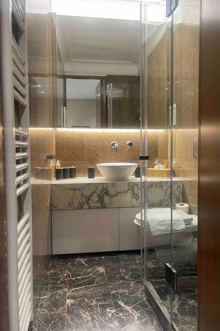 Estia Boutique Apartment Athena Bagian luar foto